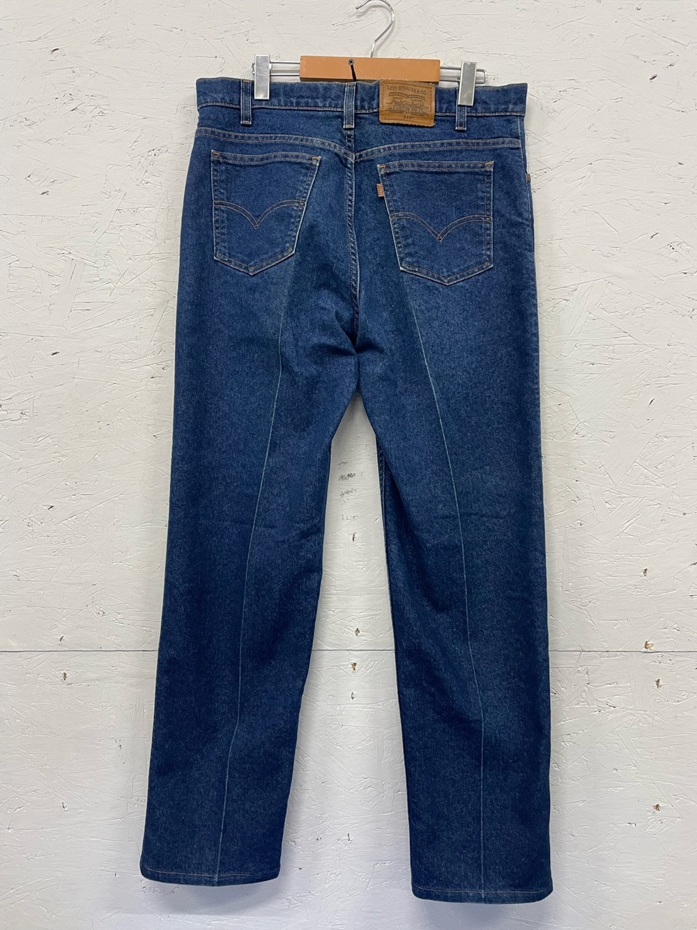 Vintage 1996 Levi's 540 Relaxed Fit Jeans Creased, Orange Tab, 34X30
